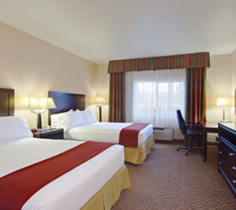 Holiday Inn Express Temecula - Temecula, CA