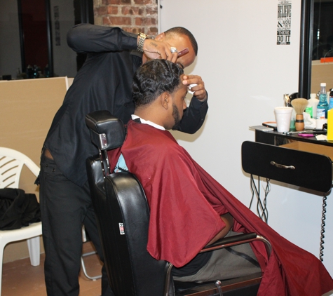 Will Du Salon - Jamaica, NY. Will Du Salon caters to the Autistic community and general public.