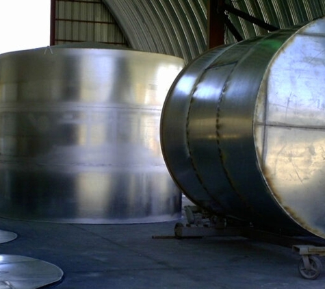 A1 Tank and Welding - Paso Robles, CA. Galvanized Water Storage Tanks