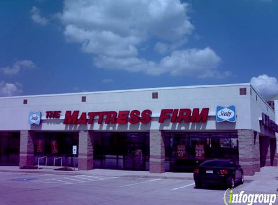 Mattress Firm - Fort Worth, TX