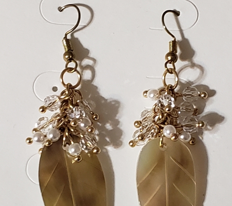 Sweet & Swift Gift Shop - Tallahassee, FL. Genuine Sea Shell Leaves Earrings