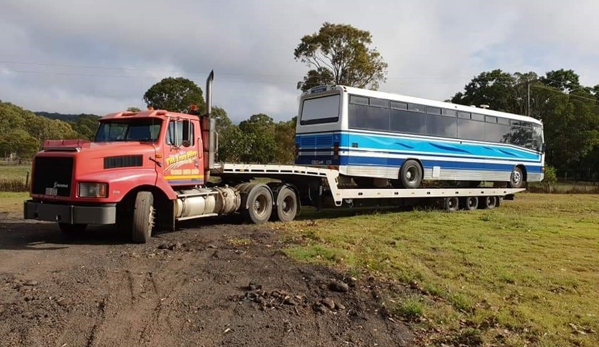 Hervey Bay Tilt Tray Hire - Kawungan, QLD