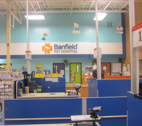 Banfield Pet Hospital - Huntsville, AL