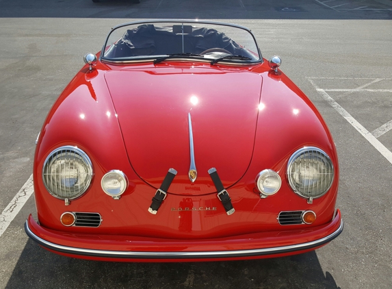 Auto Body Plus - Gilroy, CA. 1956 Porsche Speedster