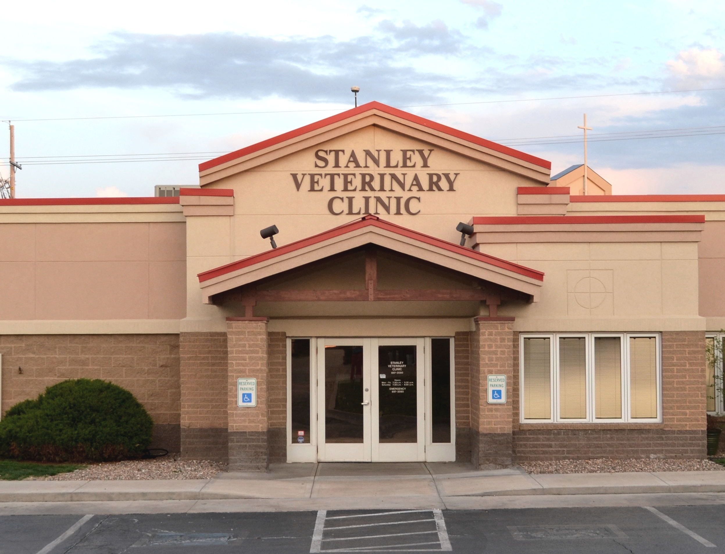 Stanley Veterinary Clinic 8695 W 151st St, Overland Park ...