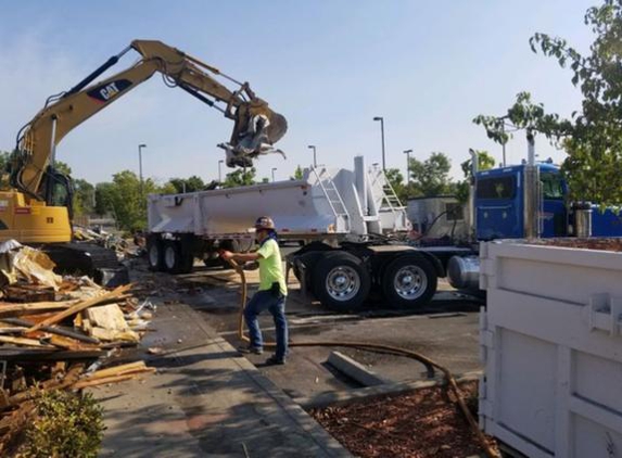 McGahan Trucking - Corning, CA