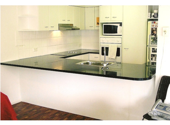 Cut 'N' Edge Kitchens - Molendinar, QLD