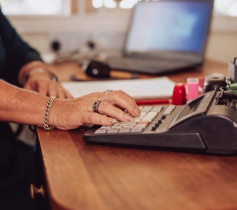 Vikki Graham & Accountants - Bundaberg South, QLD