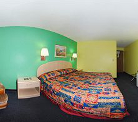 Econo Lodge - Beatrice, NE