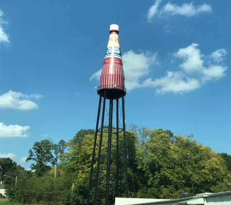 World's Largest Catsup Bottle - Collinsville, IL