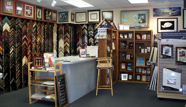 Frame Designs & Gallery - Cardiff By The Sea, CA