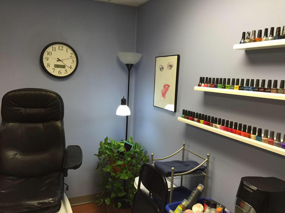 Spectrum Nail Salon Janesville, WI 53545