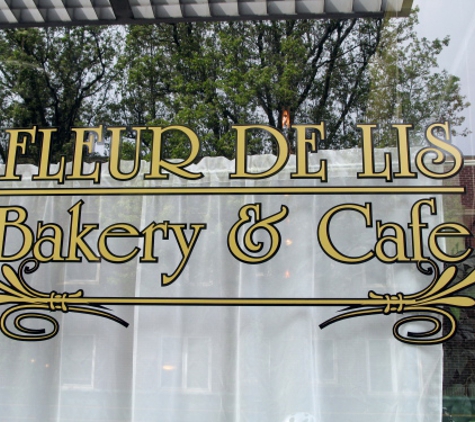 Fleur De Lis Bakery & Cafe - Portland, OR