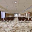 Hampton Inn & Suites Cincinnati-Downtown - Hotels