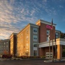 Hampton Inn & Suites Exeter - Hotels