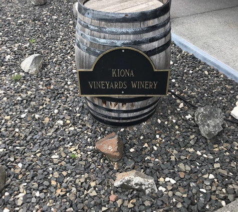 Kiona Vineyards Winery - Benton City, WA