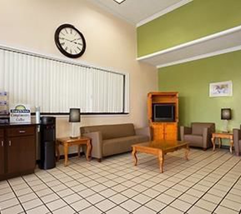 Days Inn - Hardeeville, SC