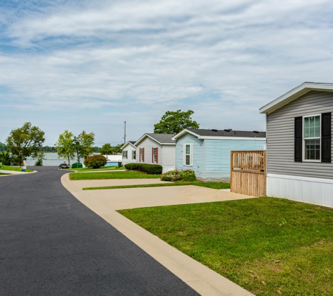 Loon Lake Estates - Fenton, MI