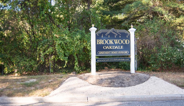 Brookwood at Oakdale 55+ - Oakdale, NY