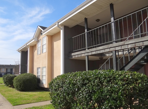 Walden Point Apartments - Alexandria, LA