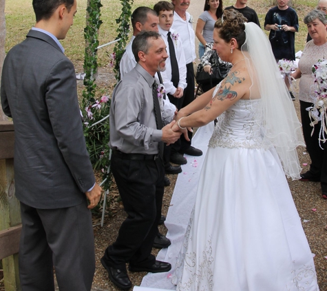 A Notary On The Go & Wedding Officiant