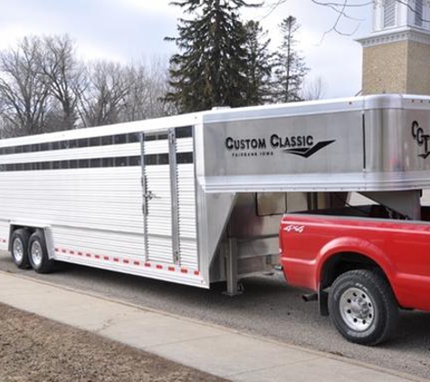 Don's Truck Sales - Fairbank, IA