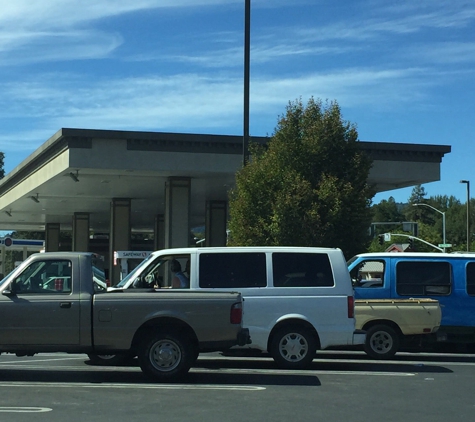 Safeway - Willits, CA