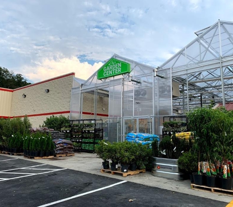 Garden Center at Tractor Supply - Grindstone, PA