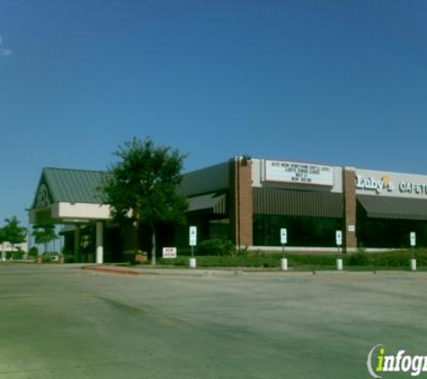 Luby's - Arlington, TX