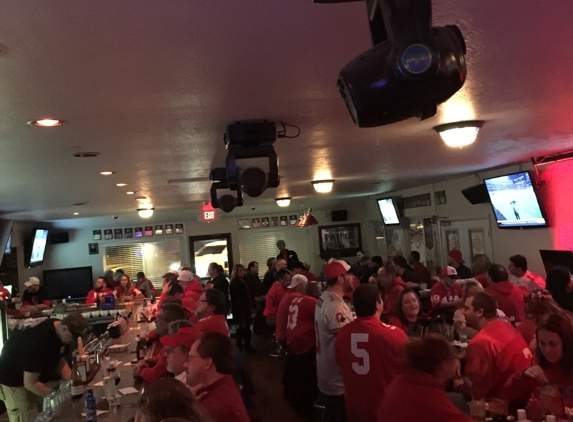 Basement Sports Bar & Grill - Akron, OH