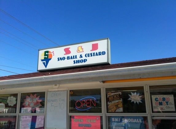 S & J Snowball Custard Shop - Arnold, MO