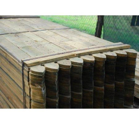 Lobb St Sawmill. Colonial Pine Pailings