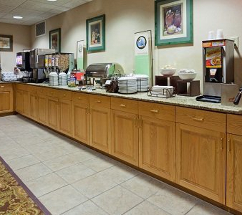 Country Inns & Suites - Hermantown, MN