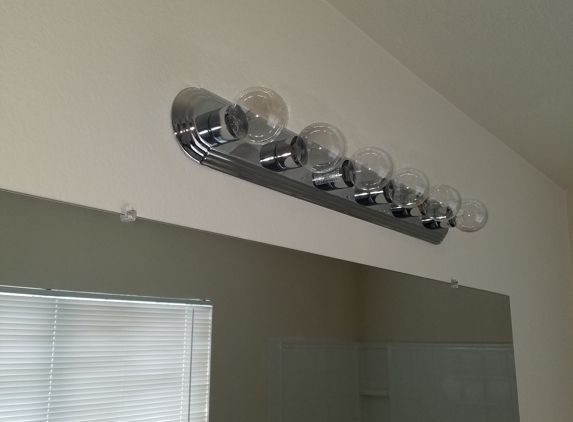 Affordable Handyman of Austin - Austin, TX. Light fixture AFTER