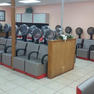 J & J Dominican Beauty Salon - Richmond, VA