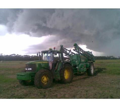 Logan Contracting - Cobden, VIC