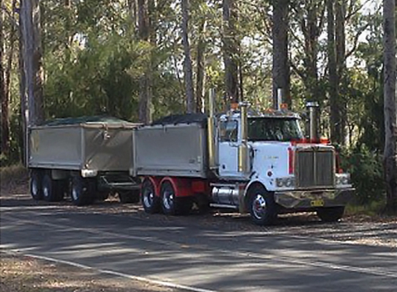 Tilba Tippers & Tankers - Central Tilba, NSW