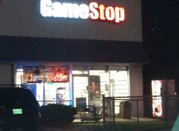 GameStop - Jackson, TN