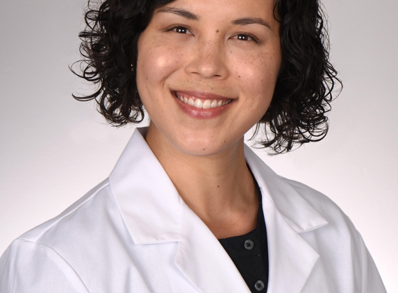 Sylvia Elaine Szentpetery, MD - Charleston, SC