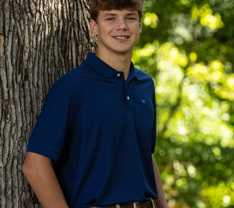 JOM III GALLERY, LLC. - Macon, GA. Senior Portraits