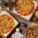 Fox's Pizza Den - Pizza