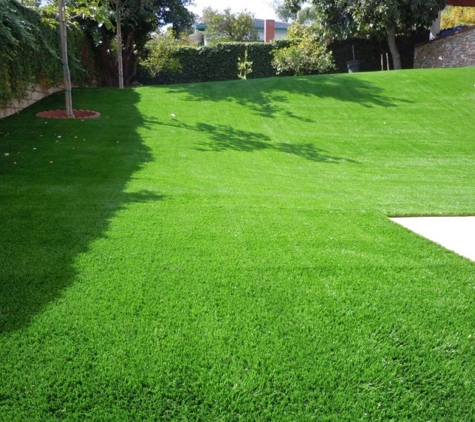 Purchase Green Artificial Grass - Chatsworth - Chatsworth, CA