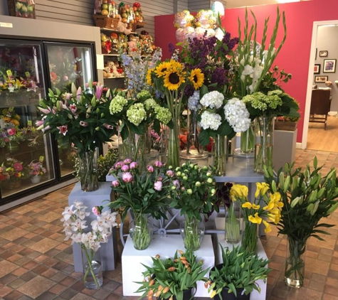 Brennan's Florist - Jersey City, NJ