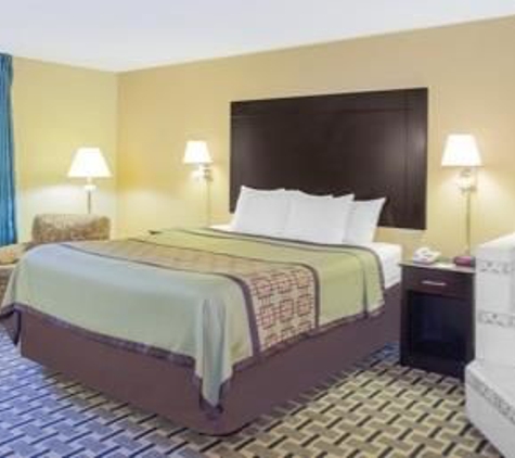 Days Inn - Andalusia, AL