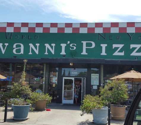 Giovanni's Old World New York Pizzeria - Sacramento, CA