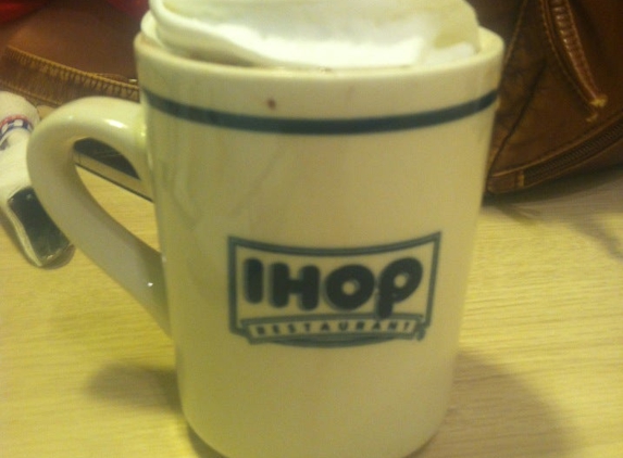 IHOP - Hutchinson, KS