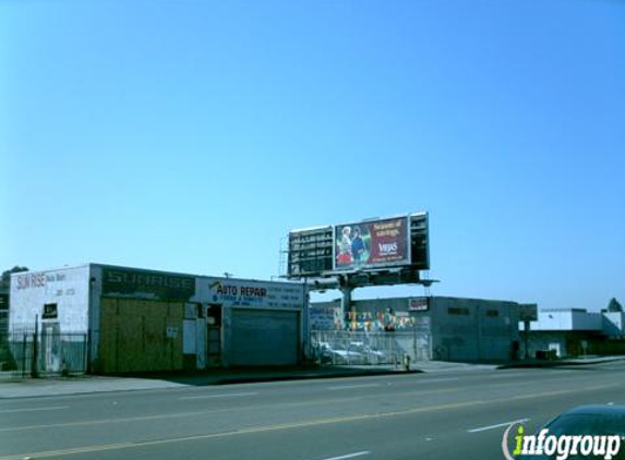 New Way Liquor - San Diego, CA