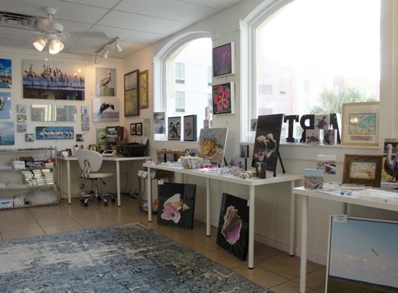 2nd Story Gallery And Studios - Fernandina Beach, FL