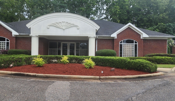 EyeCare Associates - Northport, AL