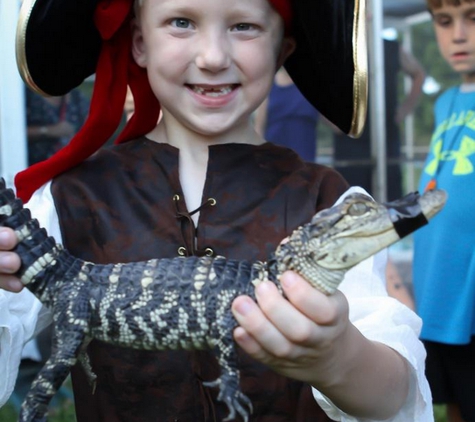 Cockadoodledoo Petting Zoo - North Palm Beach, FL